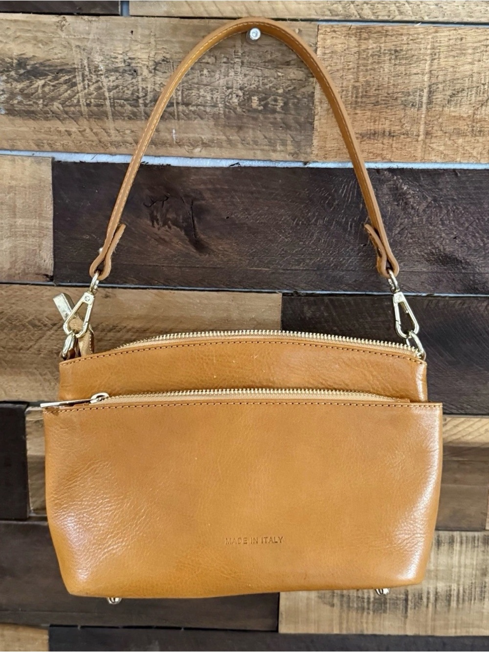 Genuine Italian Leather Divina Firenze Brown Leather Crossbody Bag  ~  EUC